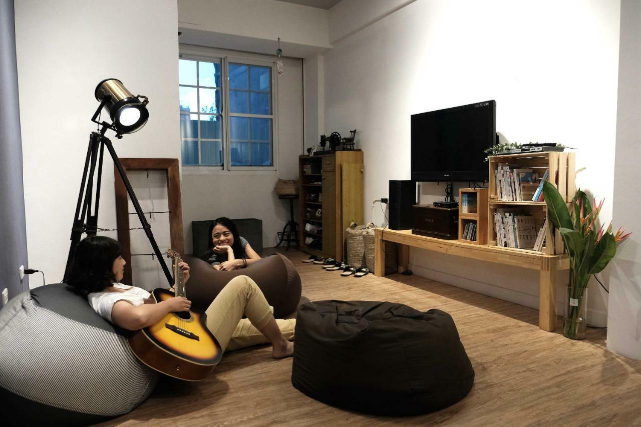 Backpacker 41 Hostel - Kaohsiung Dış mekan fotoğraf